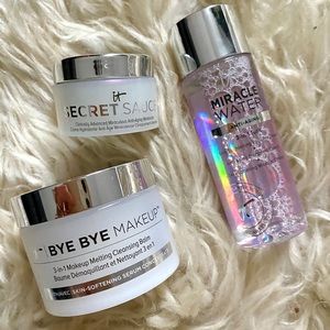 it cosmetics travel set